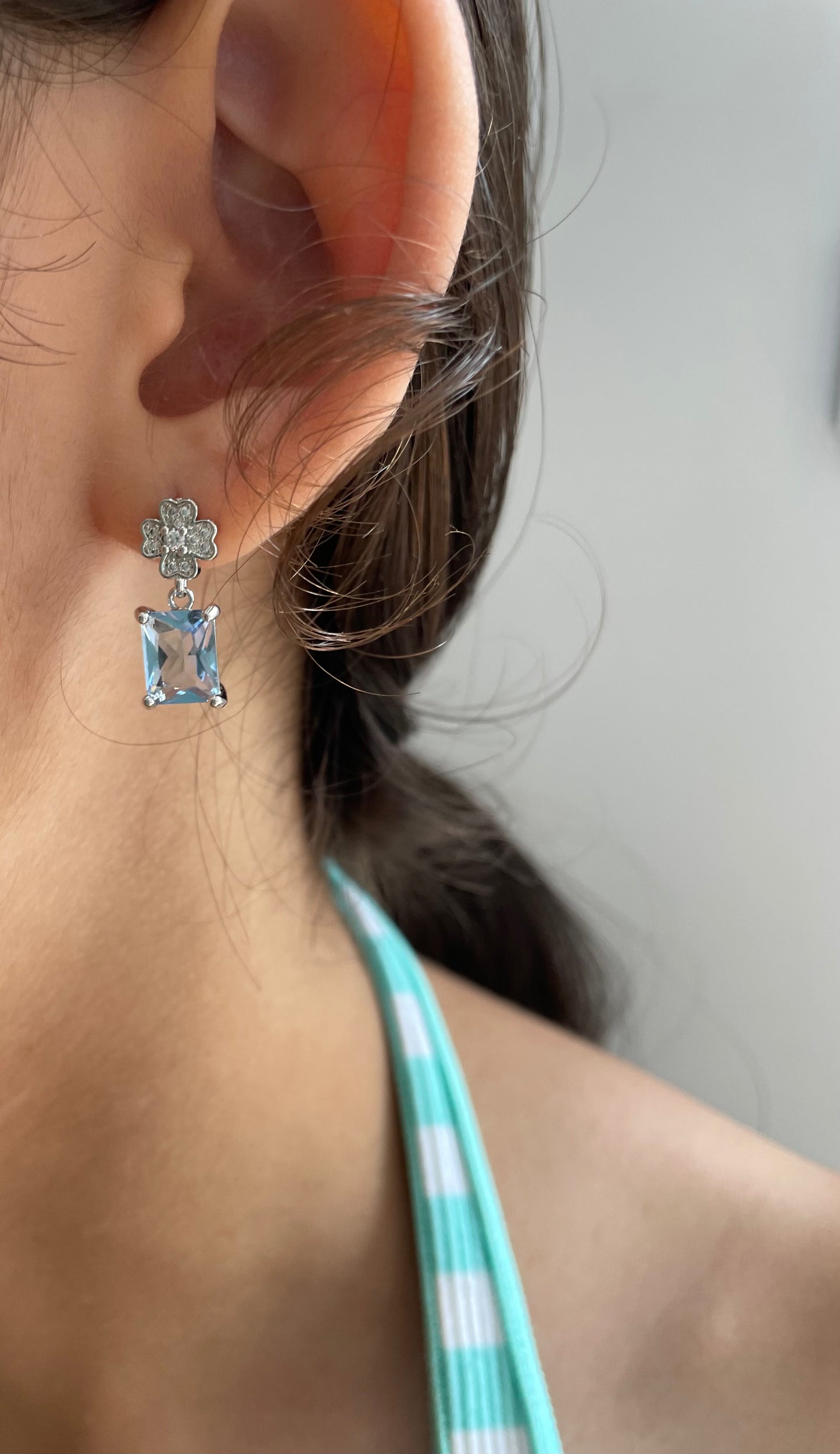 Blue Crystal Clover Rhinestone Studs